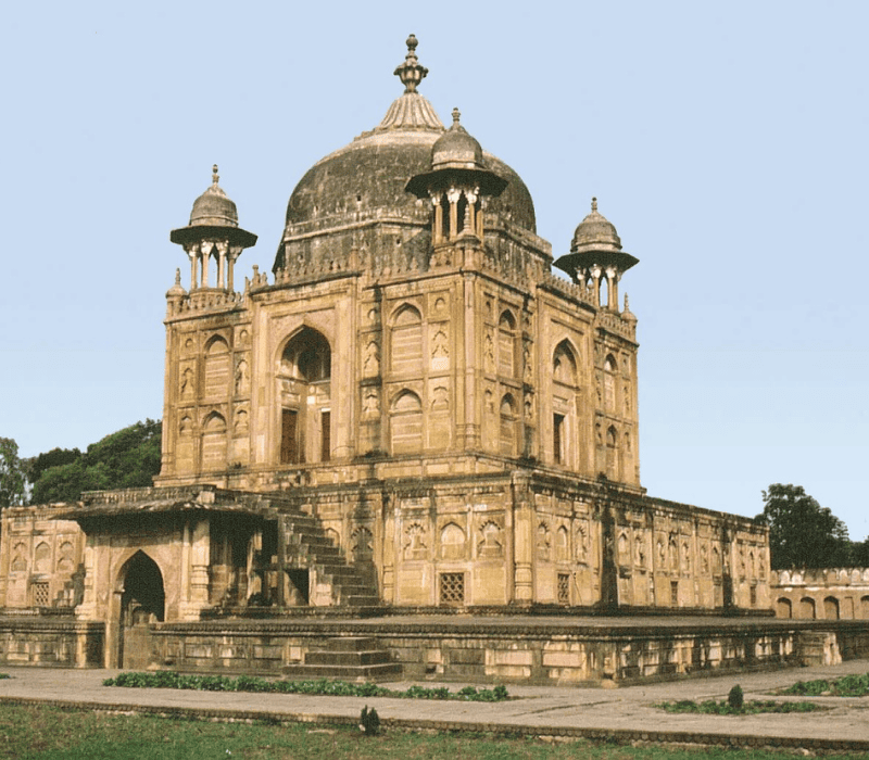 Kashi, Gaya, Allahabad & Ayodhya Tour 5N 6D